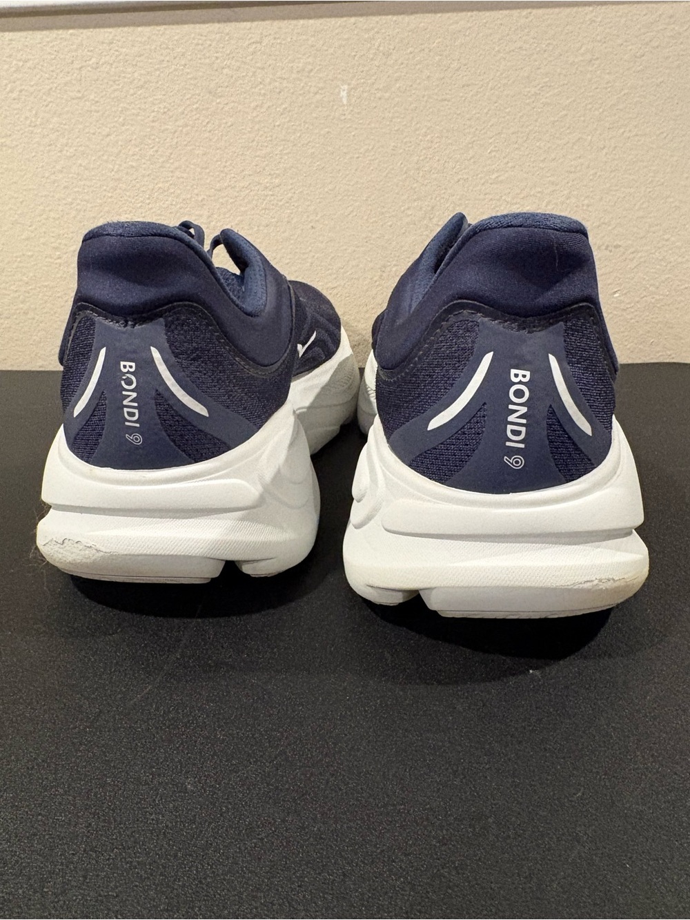 Hoka One One Bondi 9 Mens Size 12.5 EE Wide Blue White Running Shoes Sneakers - Picture 9 of 9